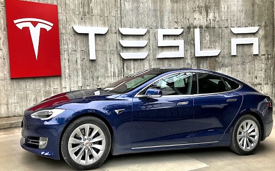 特斯拉财报:大举投资人工智能 继续持有比特币 特斯拉财报:大举投资人工智能 继续持有比特币