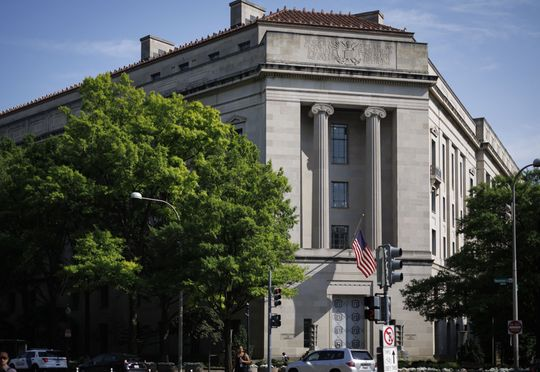 华尔街日报：为什么美国政府持有 50 亿美元的比特币？会怎样处理