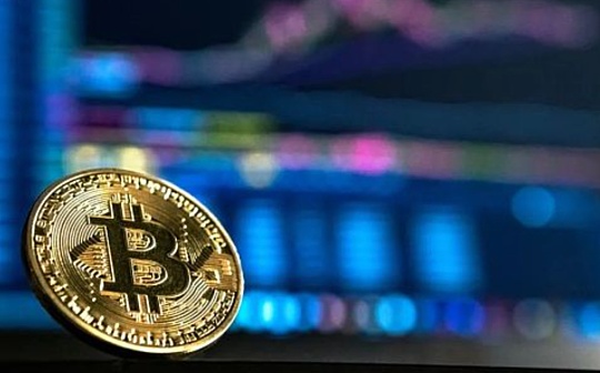 现货ETF威力显现 比特币翻越3.5万美元后宏观+技术深度分析 现货ETF威力显现 比特币翻越3.5万美元后宏观+技术深度分析