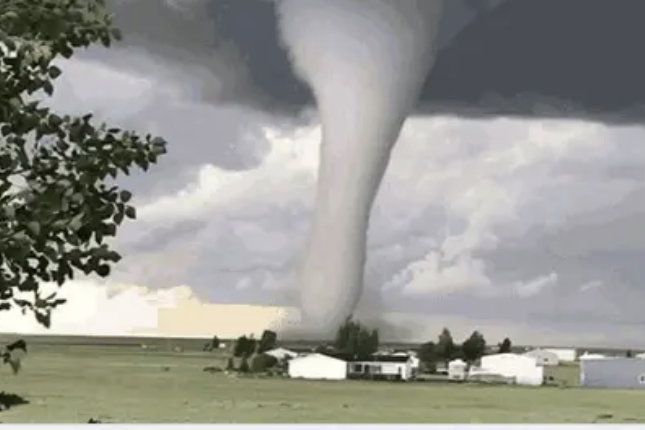 Tornado Cash被制裁引发投毒攻击:隐私与安全之争 Tornado Cash被制裁引发投毒攻击:隐私与安全之争