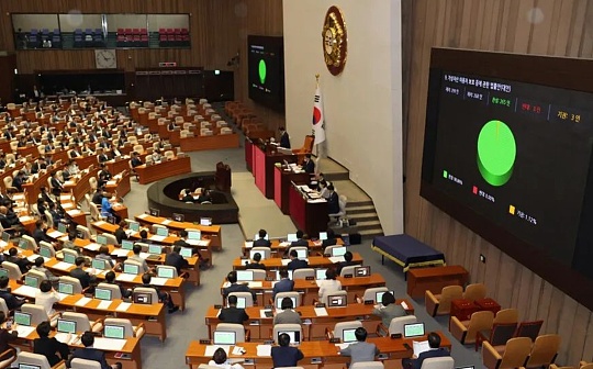 怯魅韩国加密圈:疯狂的泡菜溢价与币民骨子里的暴富梦 怯魅韩国加密圈:疯狂的泡菜溢价与币民骨子里的暴富梦