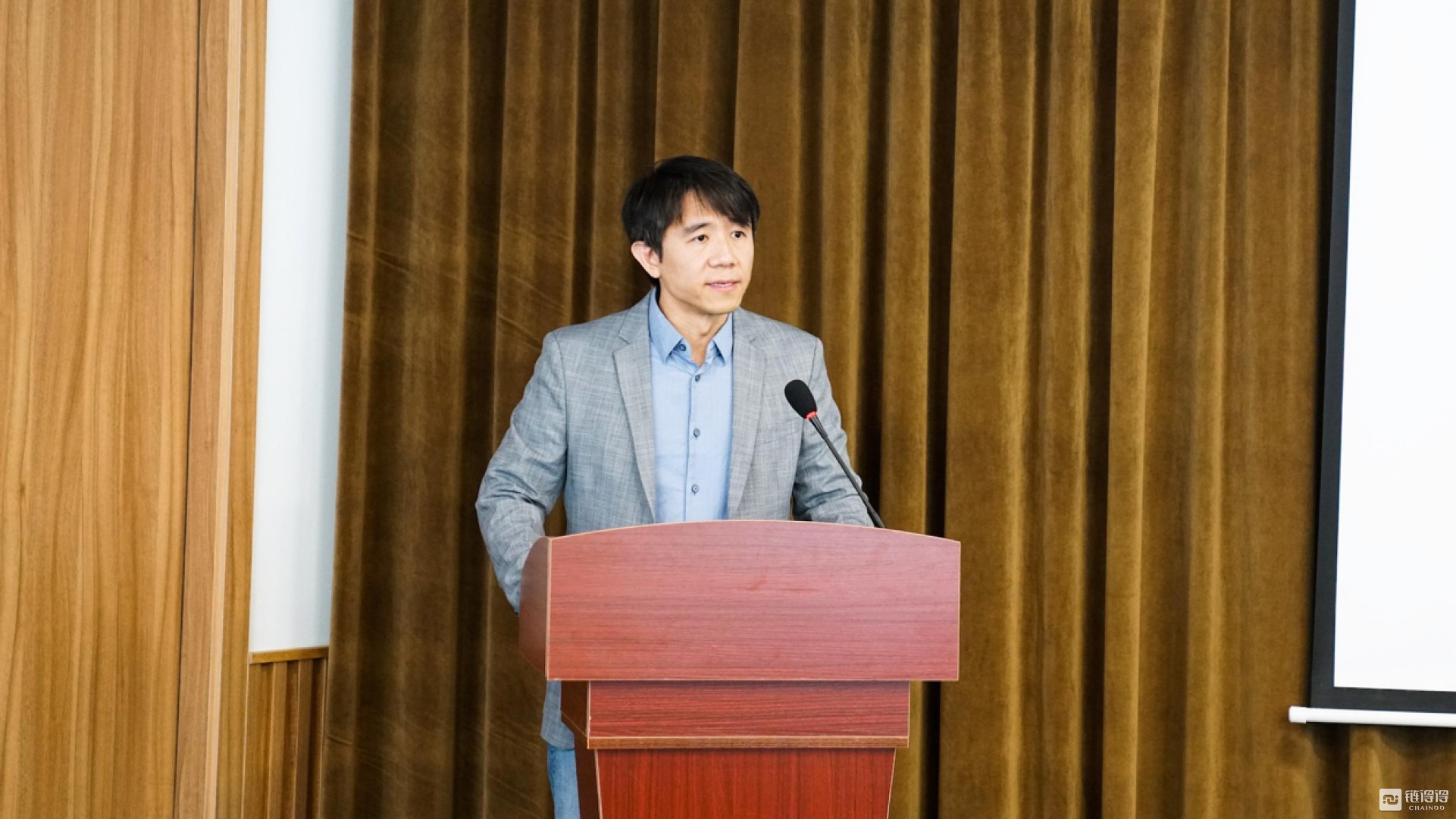 Conflux 加入 RAK DAO 电子绿洲,为哈伊马角打造数字化底层基础设施         Conflux 联合创始人 & CTO 伍鸣 博士