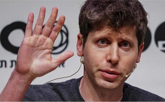 OpenAI 困于“遥遥领先” OpenAI 困于“遥遥领先”