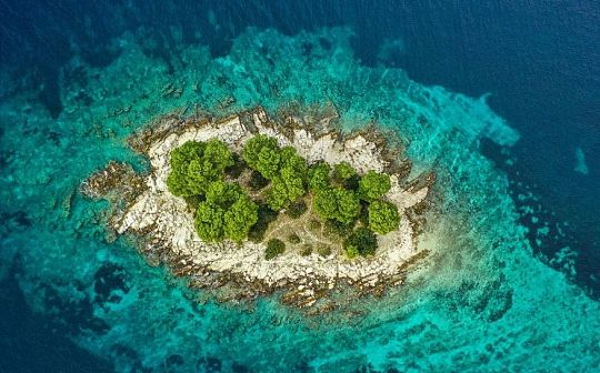 2024 年英属维尔京群岛区块链和加密货币监管指南 2024 年英属维尔京群岛区块链和加密货币监管指南