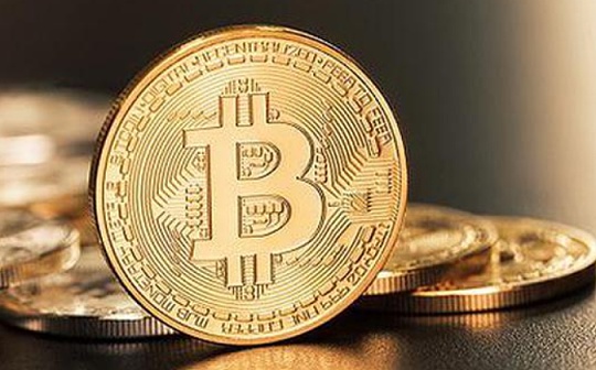 金色早报丨比特币“已经超过”黄金 英伟达盘前涨超3% 金色早报丨比特币“已经超过”黄金 英伟达盘前涨超3%