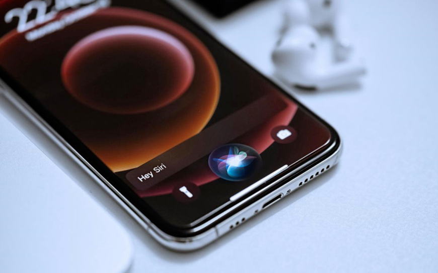 AI竞赛、重返中国和讲好故事，各有各的难题