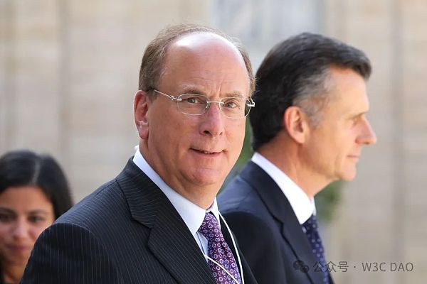 贝莱德CEO:对比特币“非常乐观”