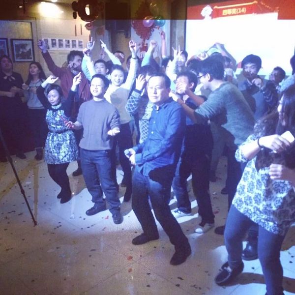 又减半了:北京还有人在吗?