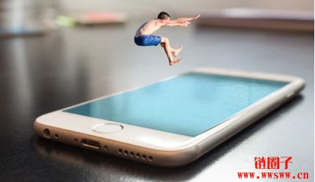 2025年,苹果还能继续坐稳全球最高市值公司的宝座吗?