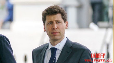 OpenAI提议让美国政府入股5%:有白宫当靠山,AI还会泡沫吗?